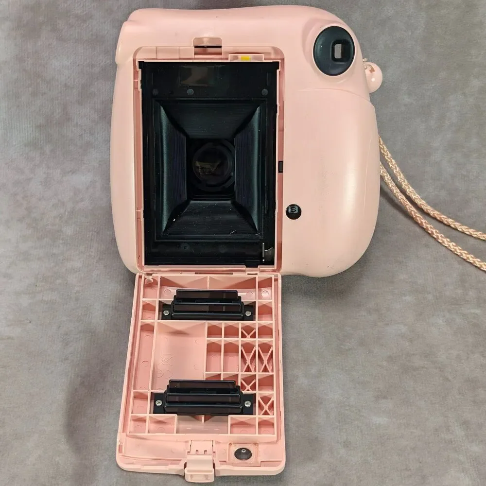 Fujifilm Instax Mini 7+ Instant Film Camera Light Blush Pink With Wrist Strap